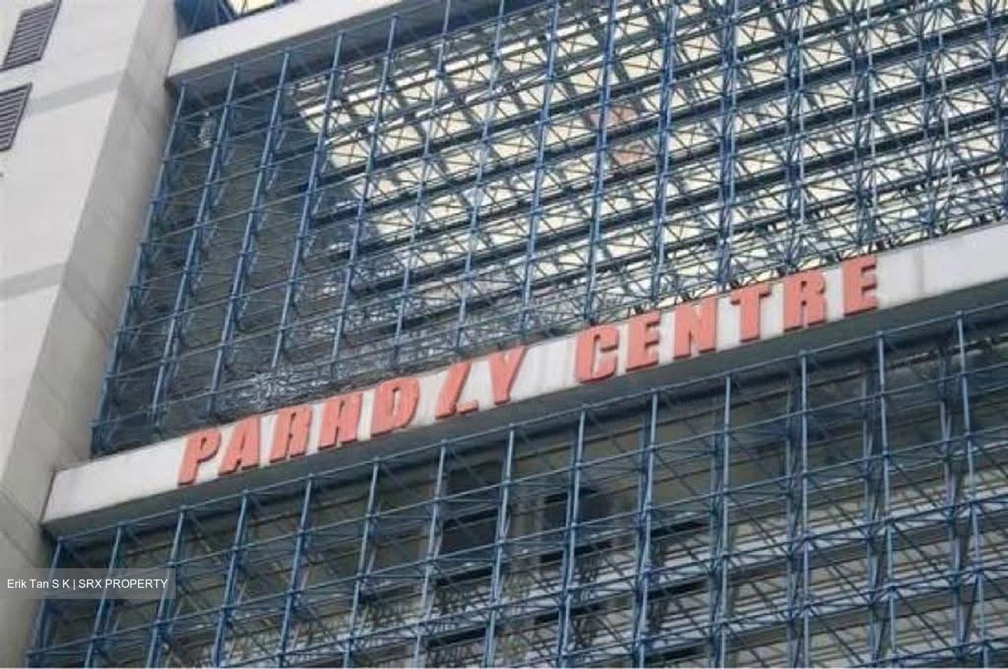 Parkway Centre (D15), Retail #607877251